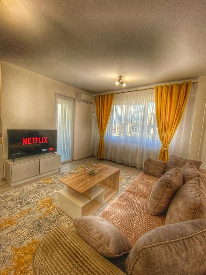 Homey Apartament 2 Rooms Palas Mall Iasi Ngoại thất bức ảnh